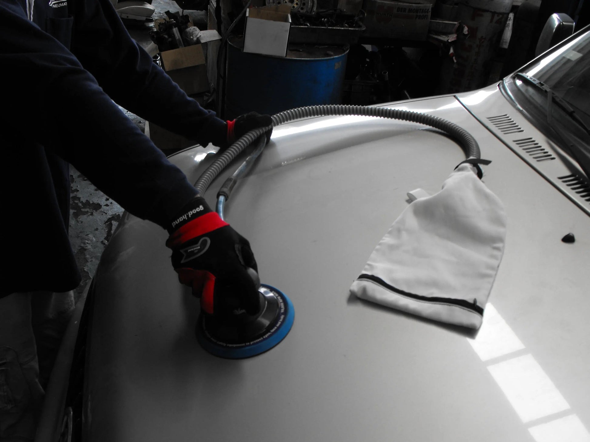 Master Palm 6-in Heavy Duty Dual Action Orbital Palm Sander with Dust Collector - 57620 - USD $280 - Master Palm Pneumatic